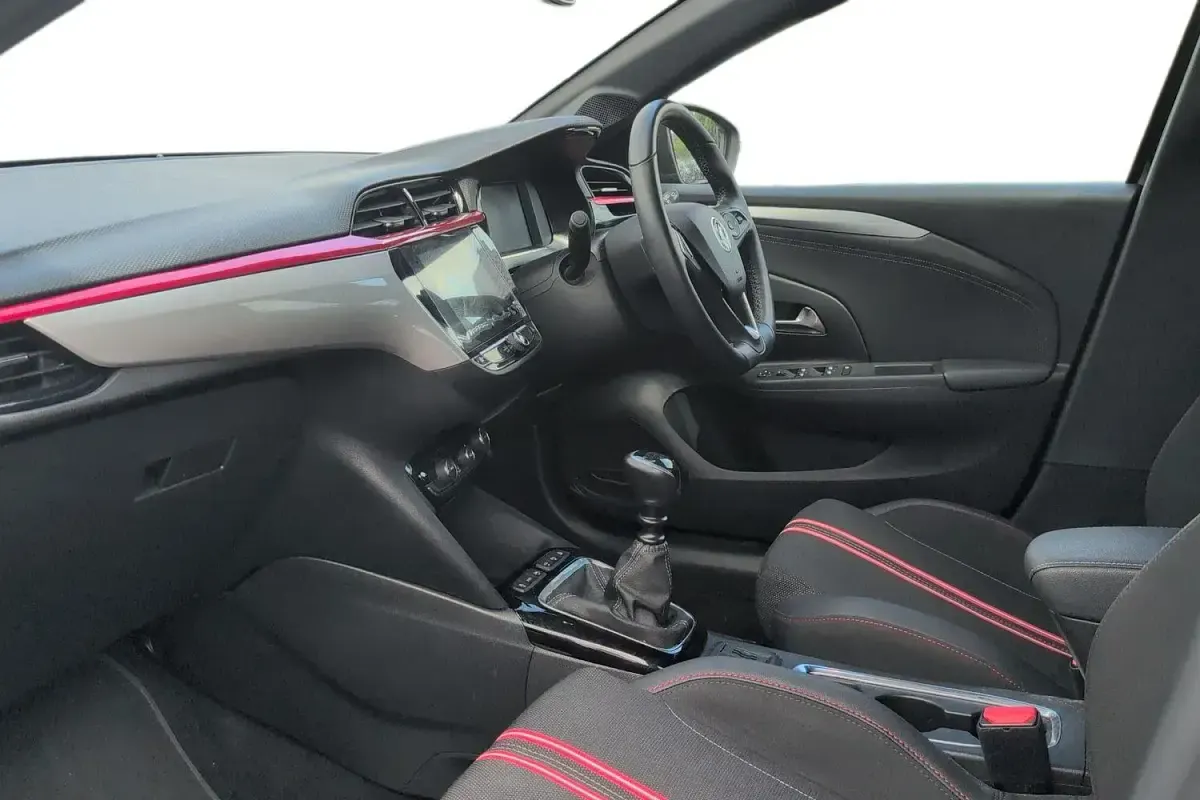 Used Vauxhall Corsa Edition 100 HP (73 kW) 2022 Black Hatchback