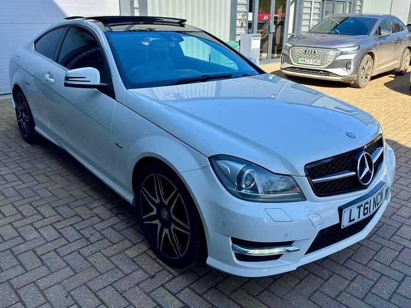 Used Mercedes C250 AMG 2011 White Coupe