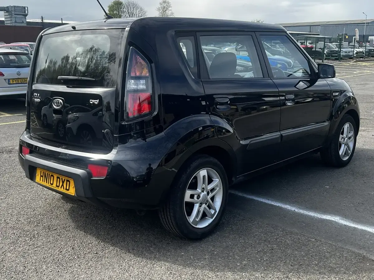 Used Kia Soul 126 HP (92 kW) 2010 Black SUV