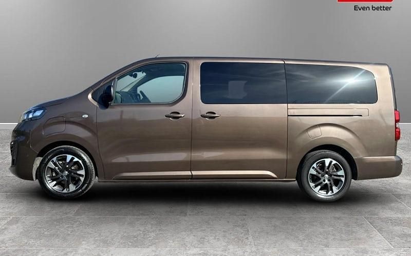 Used Vauxhall Vivaro Elite 100 kW (136 HP) 2022 MPV