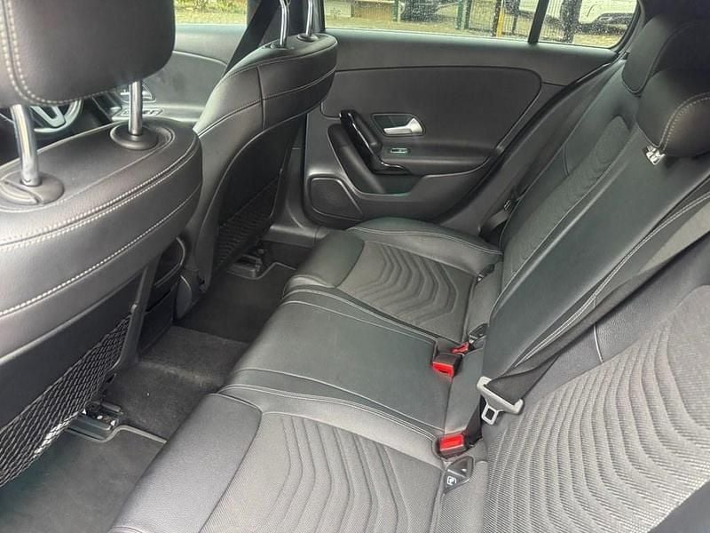 Used Mercedes A180 Executive 116 HP (85 kW) 2018 Silver Hatchback