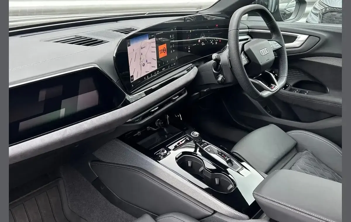 Used Audi A5 Comfort 200 HP (147 kW) 2026 Black Estate
