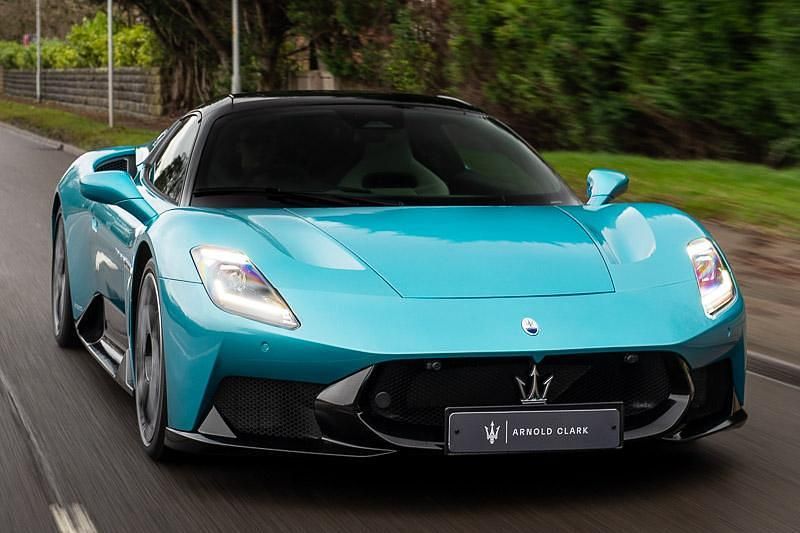 New Maserati MCPURA 630 HP (463 kW) 2025 Blue Cabriolet