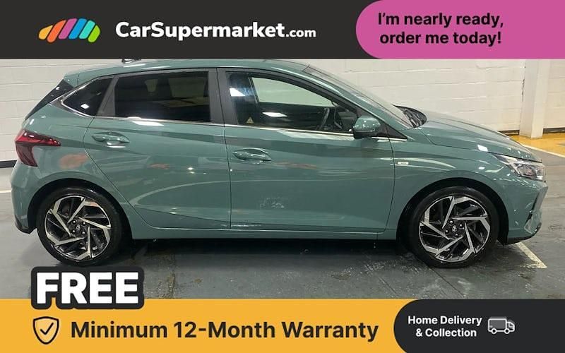 Used Hyundai i20 Premium 101 HP (74 kW) 2022 Green Hatchback
