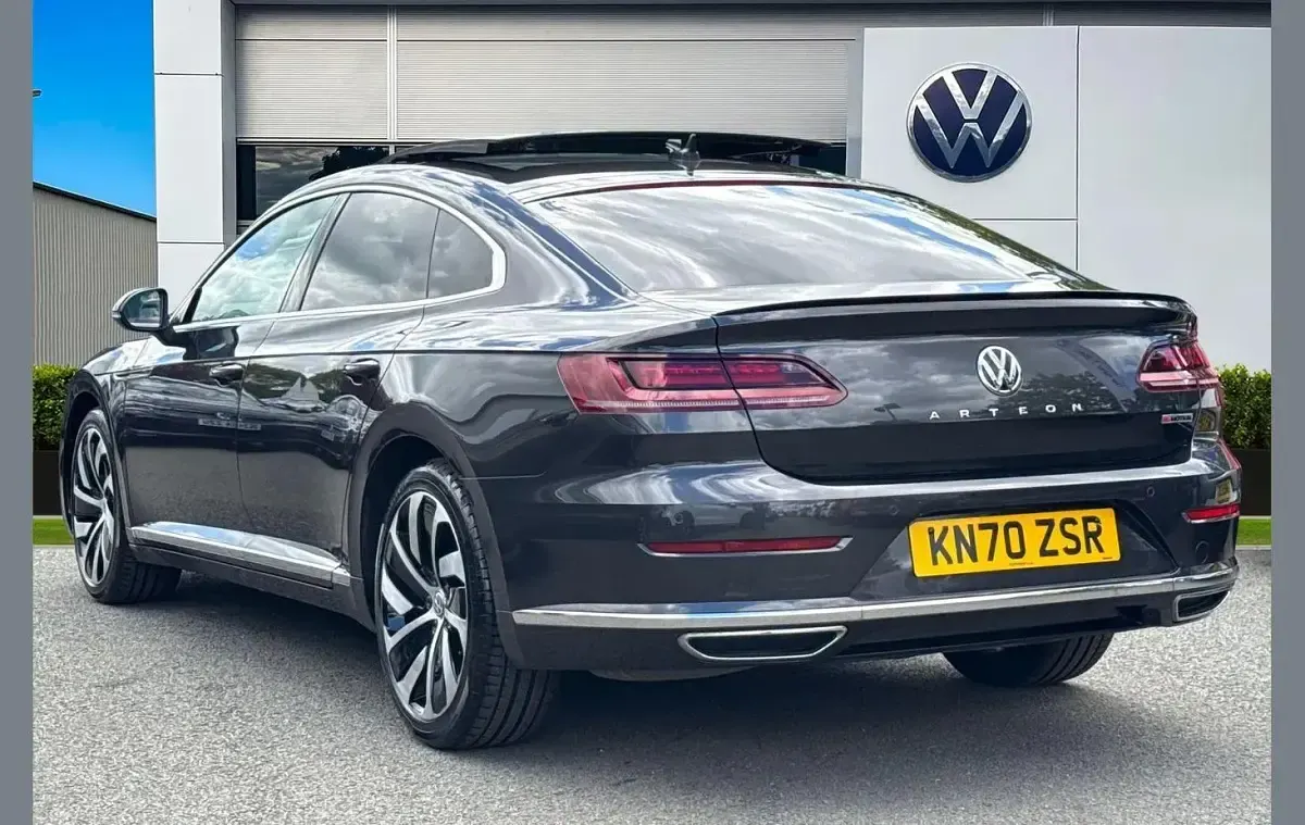 Używany VW Arteon R-line 190 KM (139 kW) 2020 Szary Hatchback