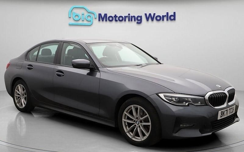 Used 2022 BMW 320 Sedan | £17,700 (Good price) - Image 1/4