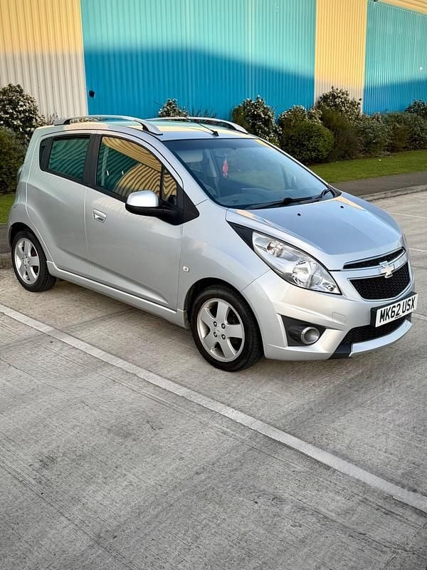 Used Chevrolet Spark LT 81 HP (59 kW) 2012 Silver Hatchback