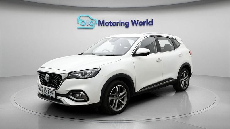 Used MG HS Exclusive 255 HP (187 kW) 2021 White SUV