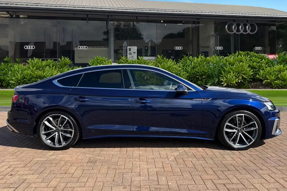 Used Audi A5 S-Line 163 HP (119 kW) 2023 Blue Coupe