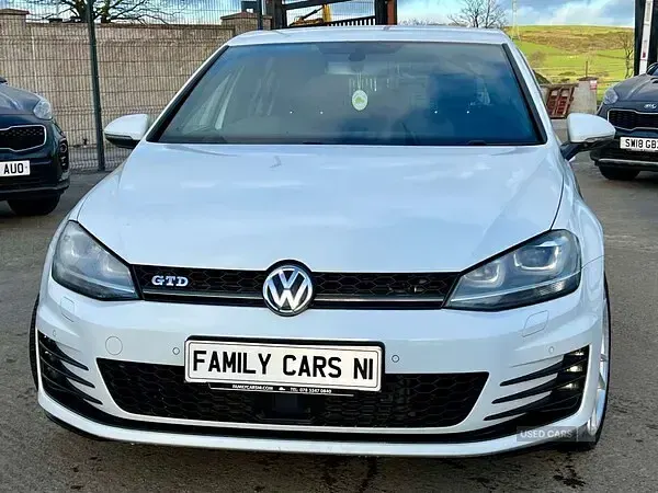 Used VW Golf VII GTD 2016 White Hatchback
