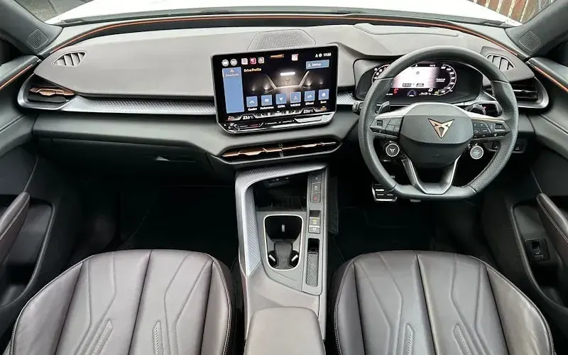 Used Cupra Terramar VZ2 265 HP (194 kW) 2025 White SUV