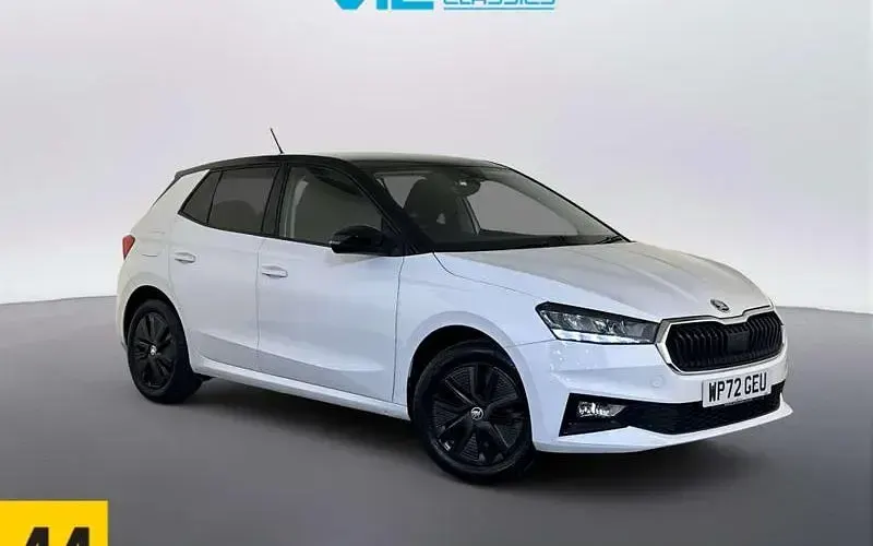 Gebraucht Skoda Fabia Colour Edition 80 PS (58 kW) 2024 Kleinwagen