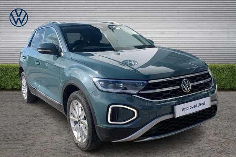 Used VW T-Roc Style 150 HP (110 kW) 2022 Blue SUV