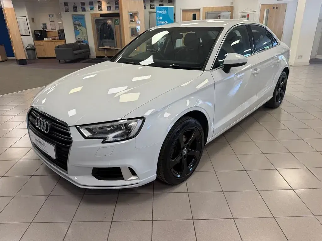 Used Audi A3 Sport 116 HP (85 kW) 2018 White Sedan