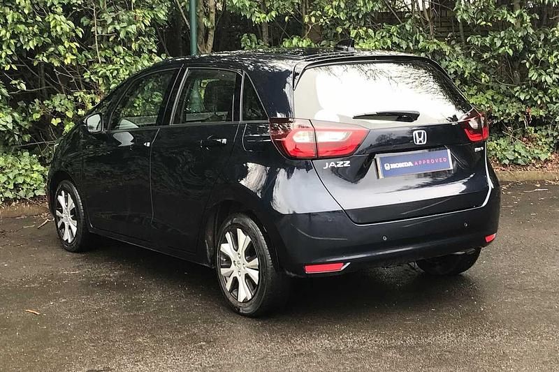 Used Honda Jazz Hybrid 109 HP (80 kW) 2022 Crystal black Hatchback