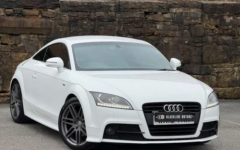 Used Audi TT Black Edition 211 HP (155 kW) 2012 Coupe