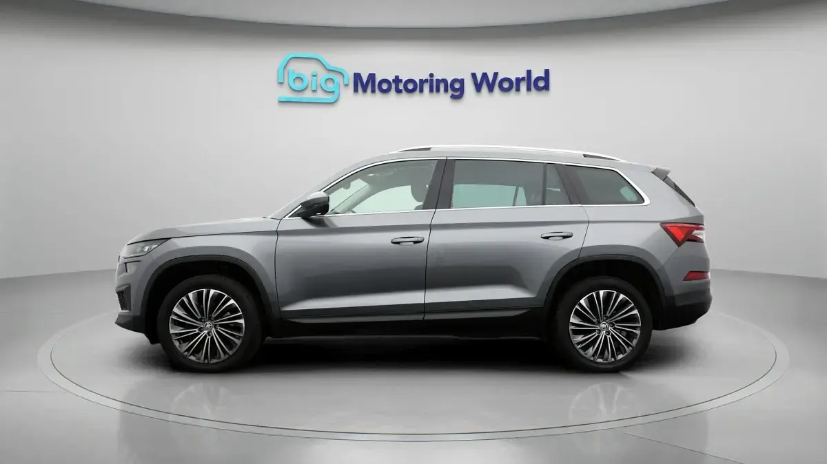 Used Skoda Kodiaq SE L Executive 150 HP (110 kW) 2023 Grey SUV
