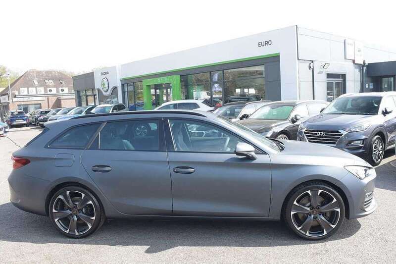 Used Cupra Leon VZ2 241 HP (177 kW) 2024 Grey Estate