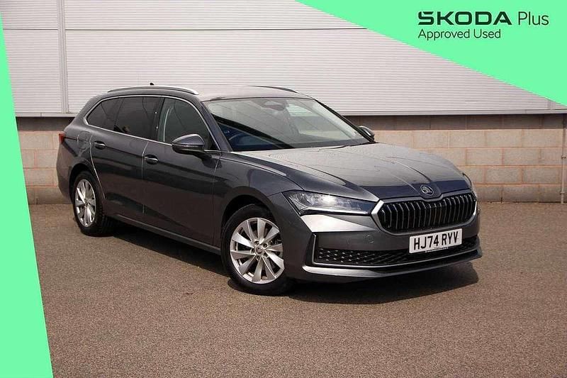 Graphite grey metallic Used 2024 Skoda Superb SE Technology Estate | £24,995 (Fair price) - Image 1/4