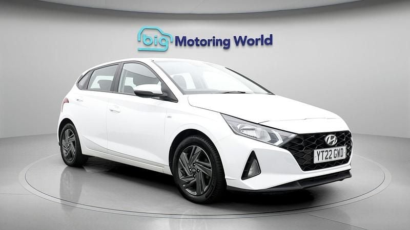 Used 2022 Hyundai i20 SE Hatchback | £10,900 (Fair price) - Image 1/4