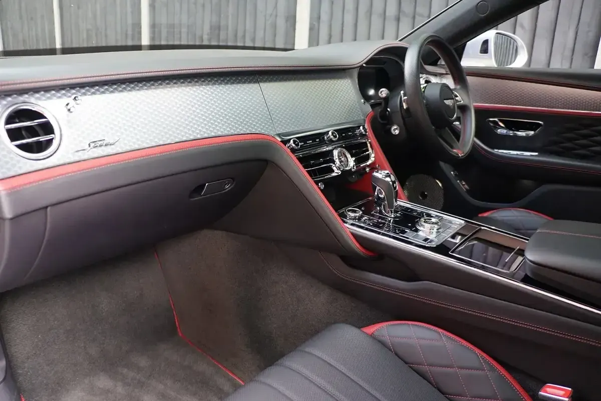 Used Bentley Flying Spur 635 HP (467 kW) 2023 Grey Sedan