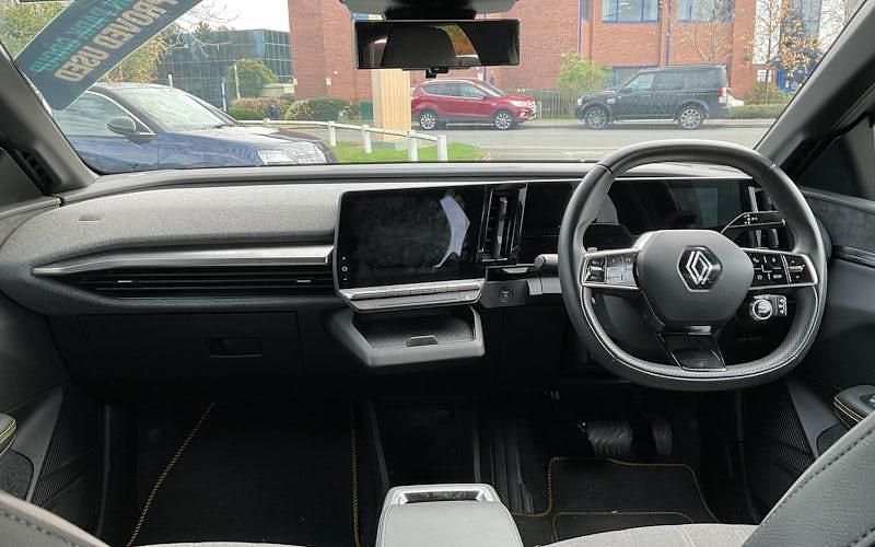 Used Renault Megane E-Tech Iconic 160 kW (218 HP) 2023 Hatchback