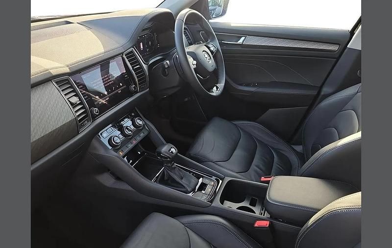 Used Skoda Kodiaq SE L Executive 147 HP (108 kW) 2024 Black magic pearl effect SUV