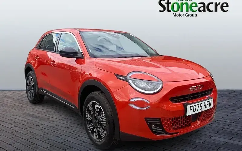 Used Fiat 600 136 HP (100 kW) 2025 SUV