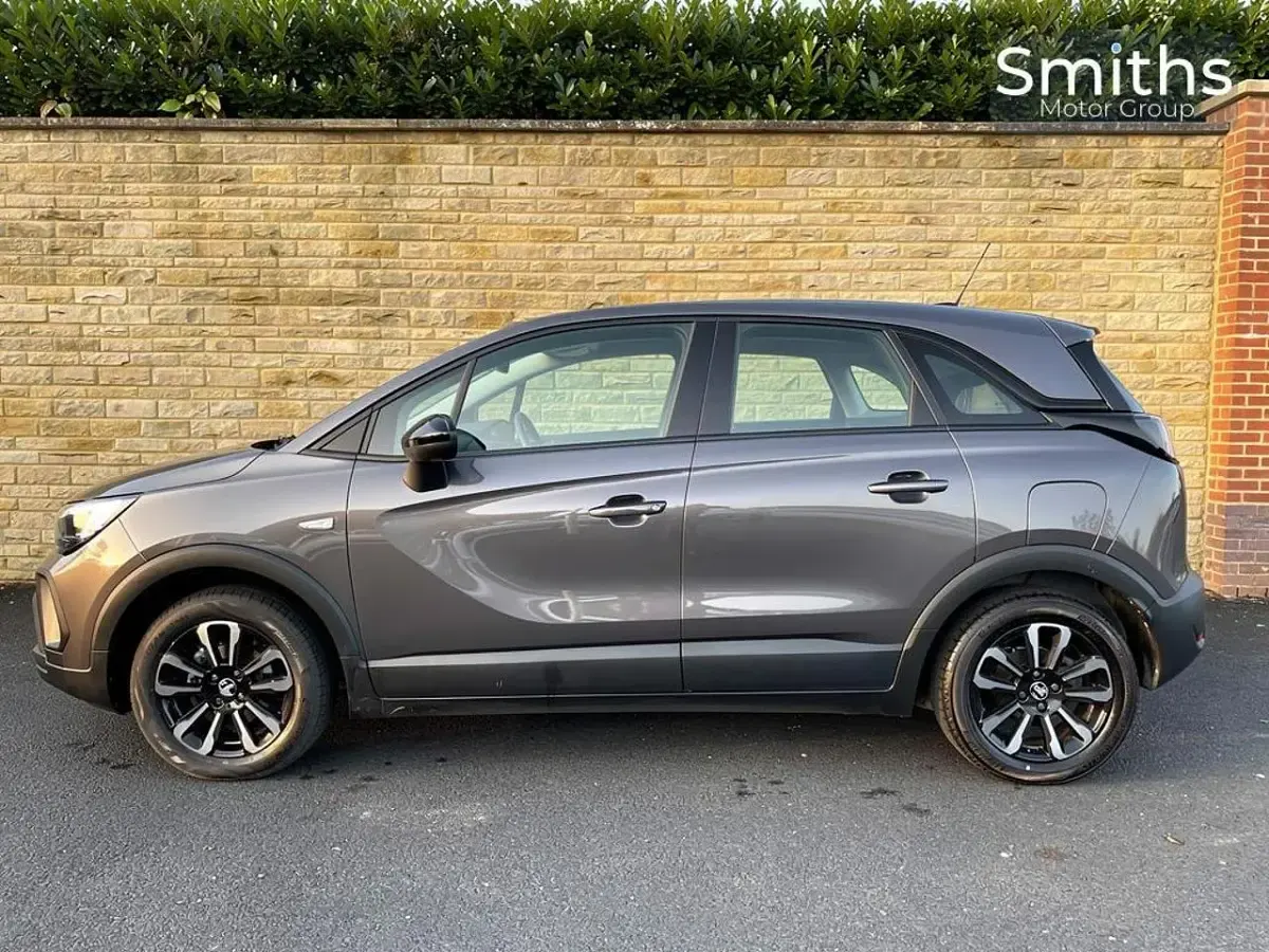 Usado Vauxhall Crossland S 82 CV (60 kW) 2022 Gris SUV