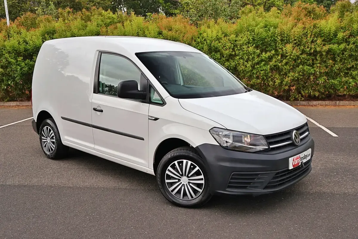 Used VW Caddy Startline 190 HP (139 kW) 2018 White MPV