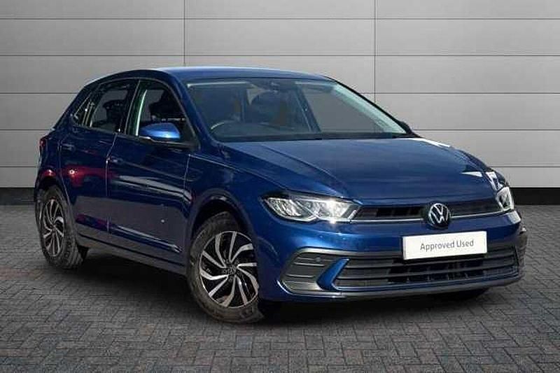 Reef blue Used 2024 VW Polo Life Hatchback | £15,541 (Good price) - Image 1/4