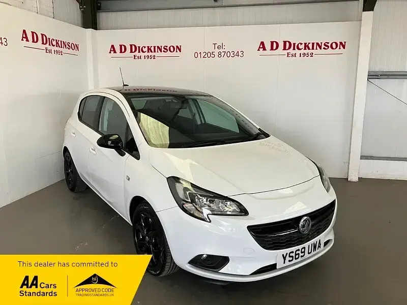 Used Vauxhall Corsa 75 HP (55 kW) 2019 White Hatchback