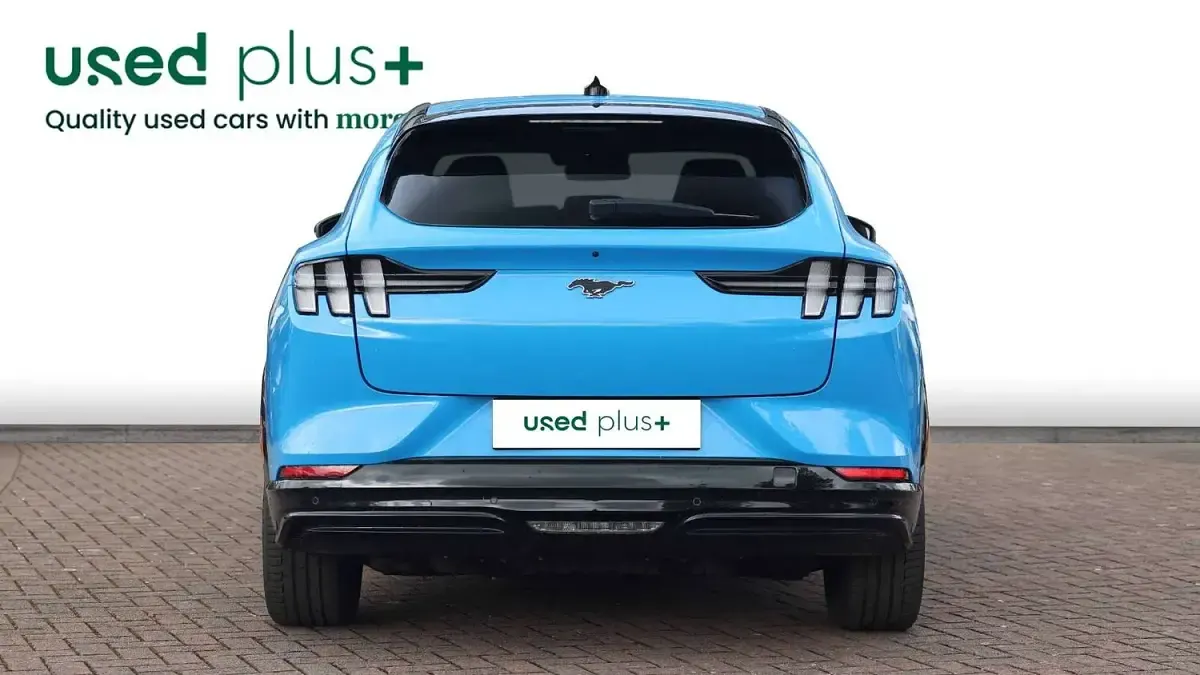 Used Ford Mustang Premium 294 HP (216 kW) 2025 Blue Hatchback