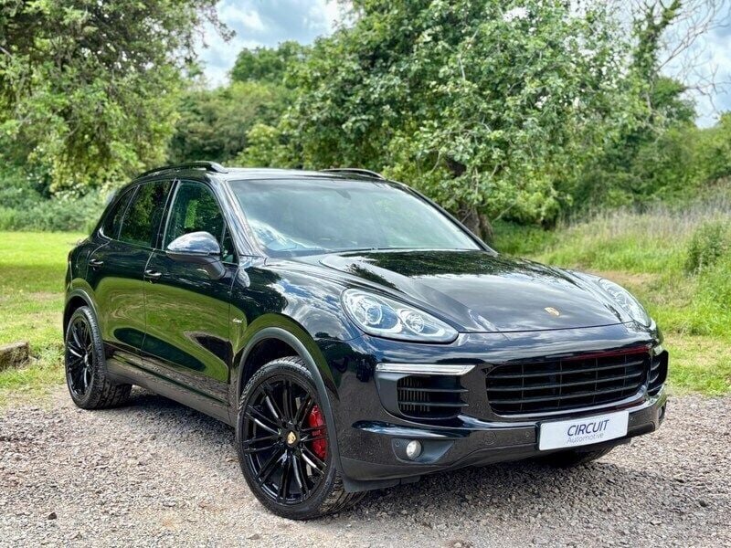 Black Used 2016 Porsche Cayenne SUV | £18,499 (Super price) - Image 1/4