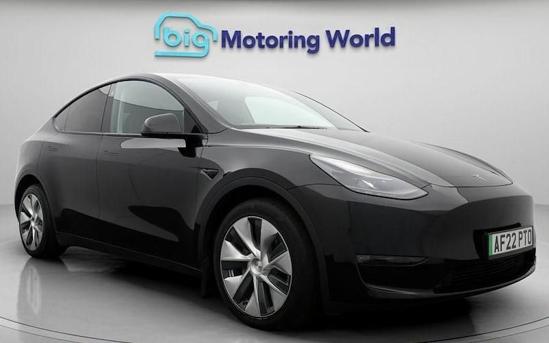 Used Tesla Model Y Long Range AWD 286 kW (389 HP) 2025 SUV