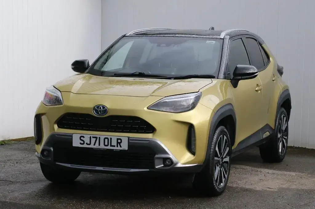 Used Toyota Yaris Cross Edition 2021 Yellow SUV