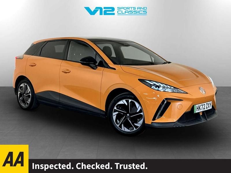 Used MG MG4 EV Trophy 149 kW (203 HP) 2022 Orange Hatchback