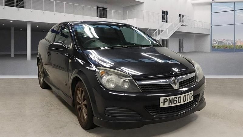 Black Used 2010 Vauxhall Astra Sport Hatchback | £1,290 (A bit pricey) - Image 1/4