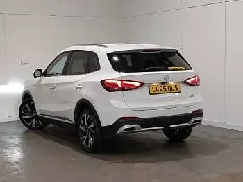 Used MG ZS Trophy 196 HP (144 kW) 2025 White SUV