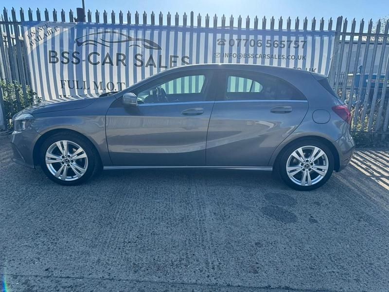 Used Mercedes A180 Executive 109 HP (80 kW) 2017 Grey Hatchback