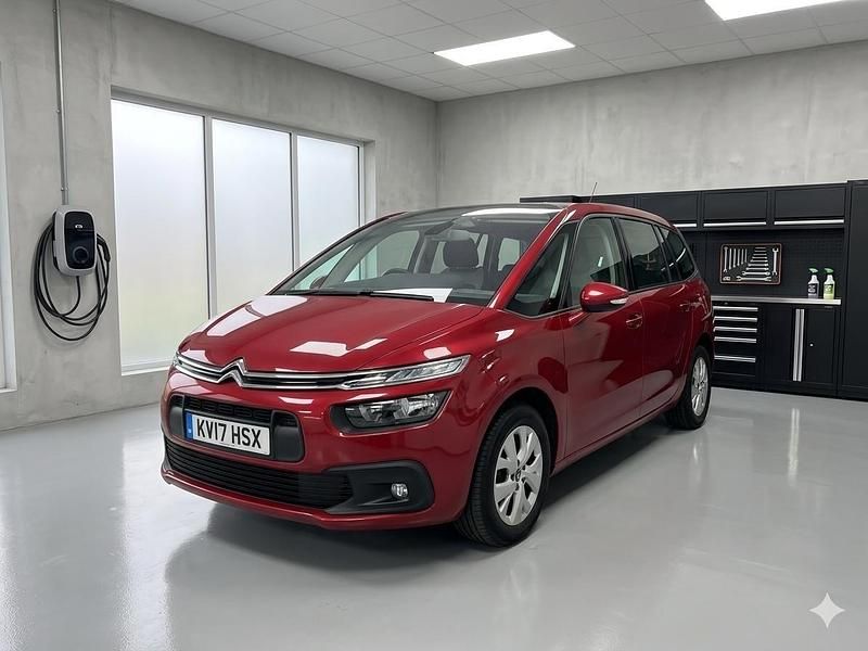 Used Citroën Grand C4 Picasso Touch 2017 Red MPV