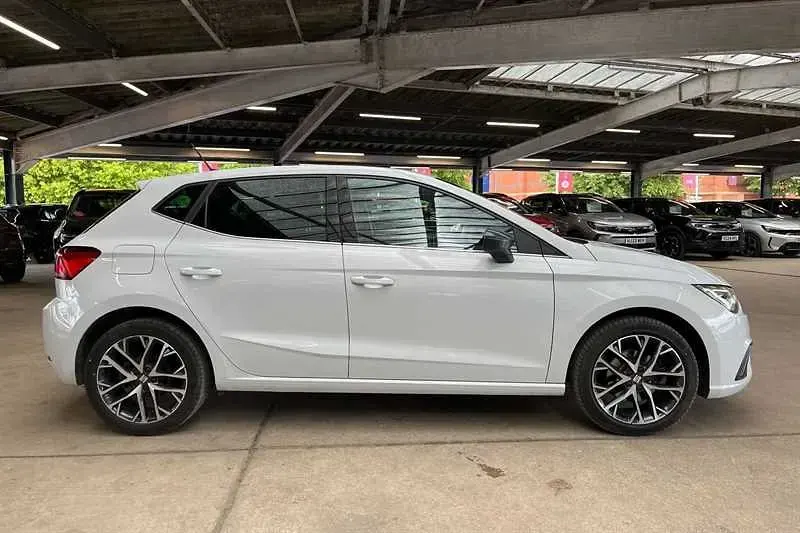 Usado Seat Ibiza XCELLENCE 2025 Branco Citadino