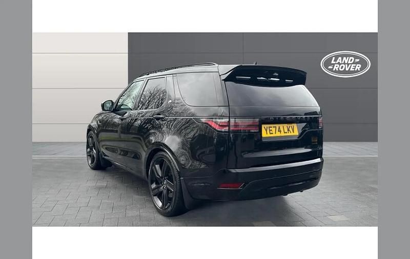 Used Land Rover Discovery 5 SE Dynamic 344 HP (253 kW) 2024 Black SUV