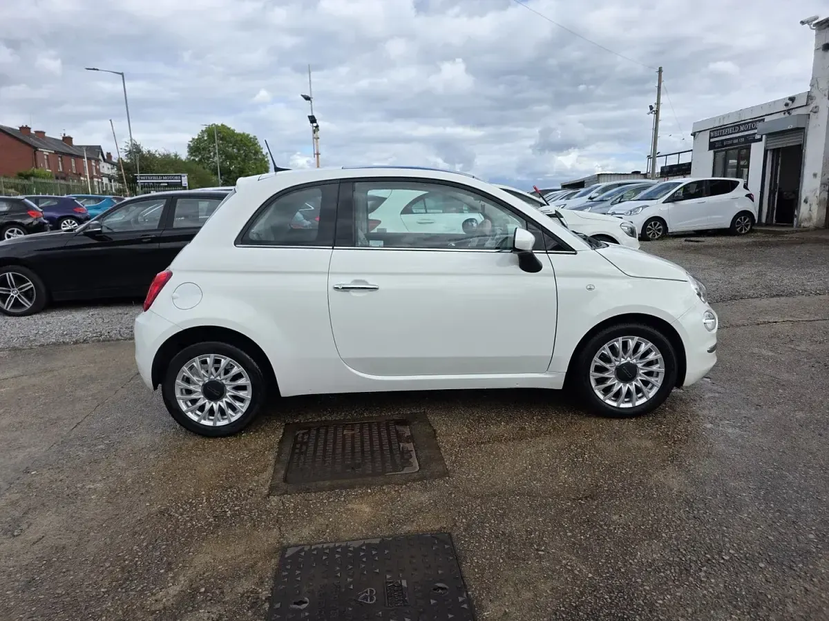Used Fiat 500 Lounge 69 HP (50 kW) 2019 White Hatchback