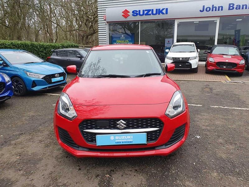 Used Suzuki Swift SZ-L 83 HP (61 kW) 2023 Red Hatchback