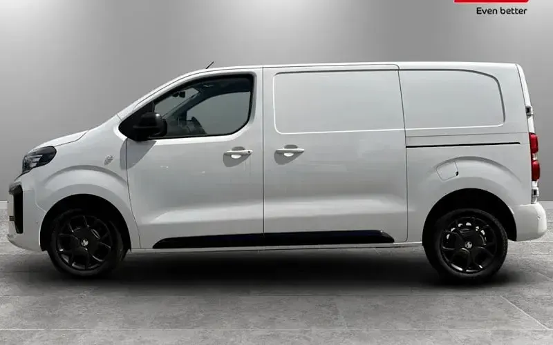 New Vauxhall Vivaro 120 HP (88 kW) 2026 MPV