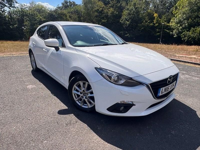 White Used 2016 Mazda 3 Hatchback | £4,500 (Fair price) - Image 1/4