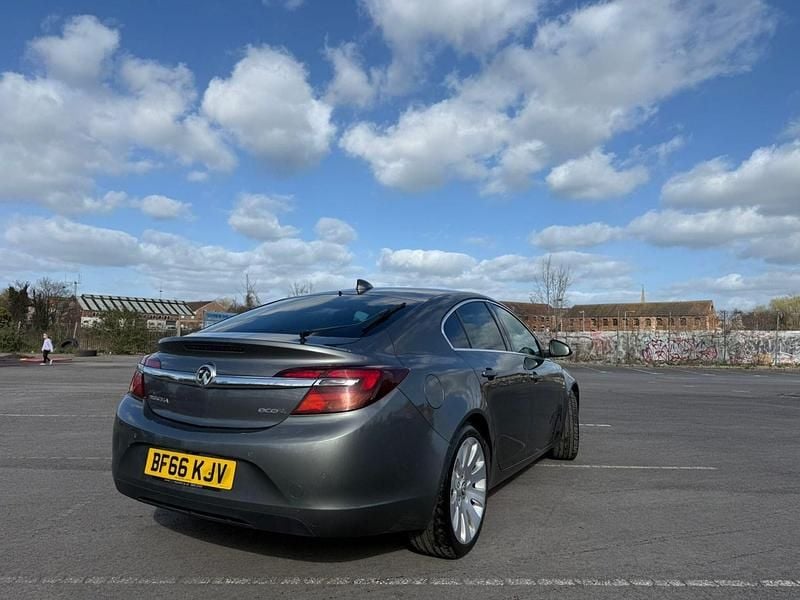 Used Vauxhall Insignia Elite 136 HP (100 kW) 2016 Grey Hatchback