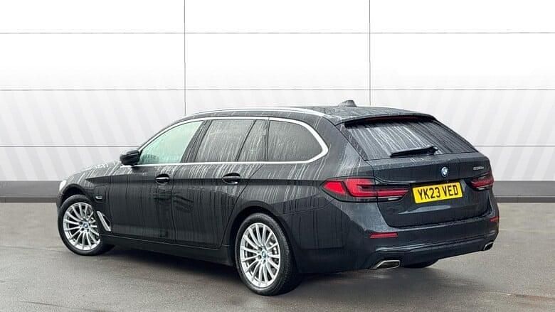 Used BMW 530e Comfort Edition 292 HP (214 kW) 2023 Black Estate