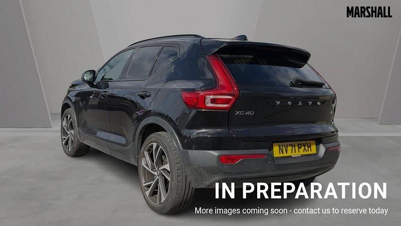 Used Volvo XC40 R-Design Pro 197 HP (144 kW) 2022 Black SUV
